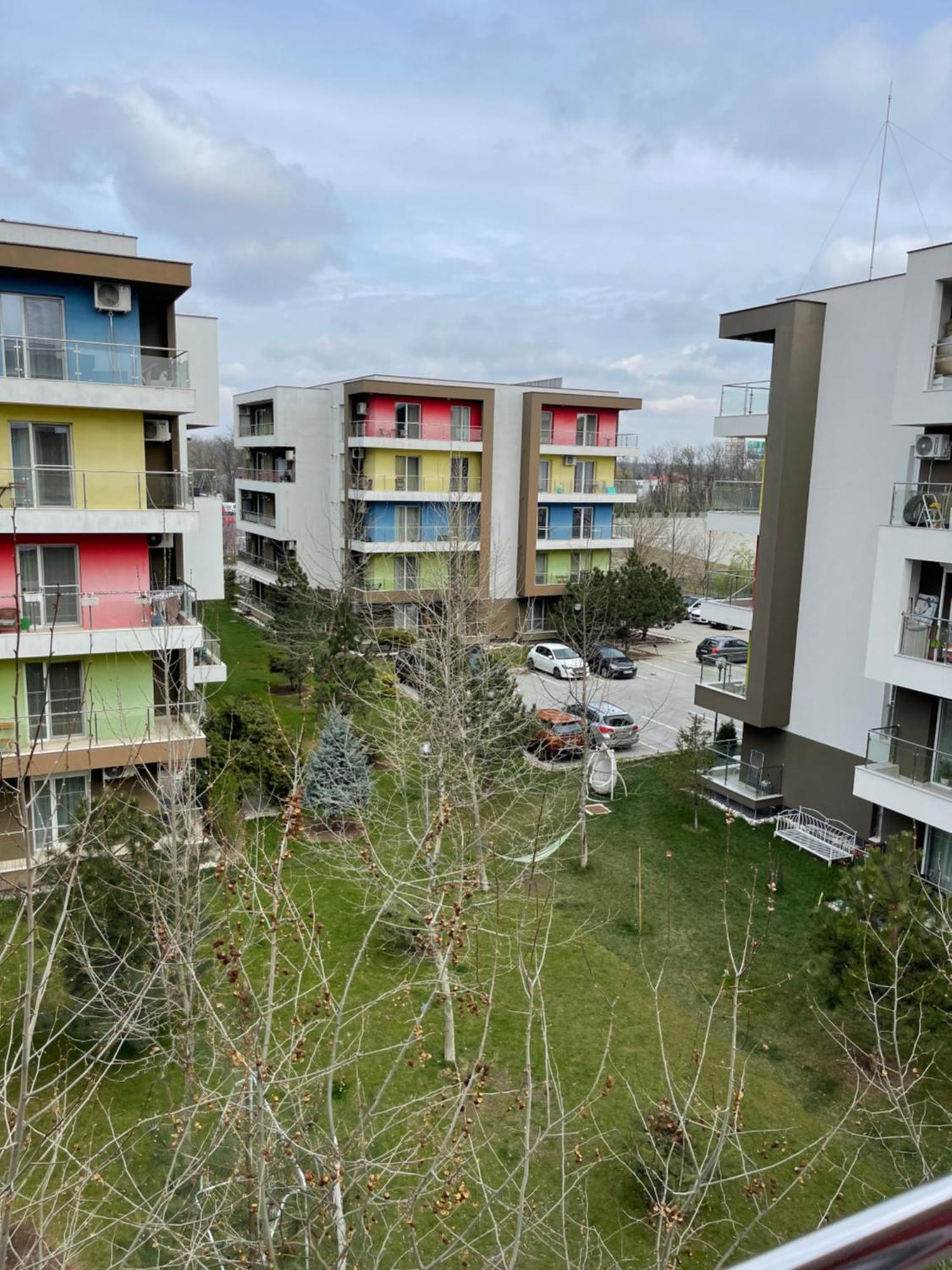 Relaxing Bucharest Airport Residences & Therme-Self Check-In Otopeni Bagian luar foto
